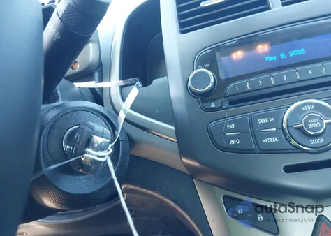 2014 Chevrolet Sonic Lt Auto z USA, uszkodzony, nr VIN 1G1JC5SH8E4153469